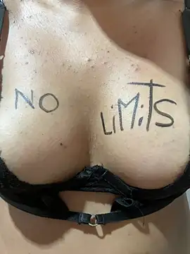 Valentinahot7 online show from 03/01/26, 03:56