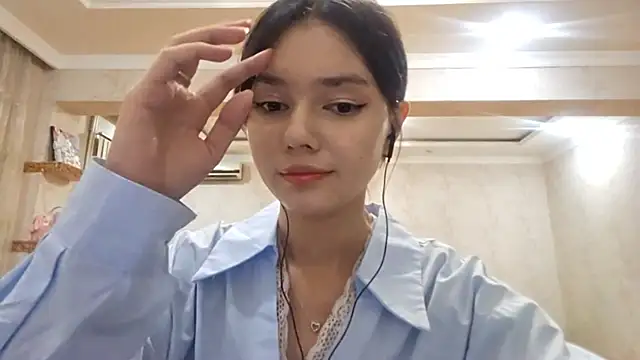 Snapshot of ImogeneMalinconico chatting on 10/05/25, 06:53 ImogeneMalinconico online show from 10/05/25, 06:53