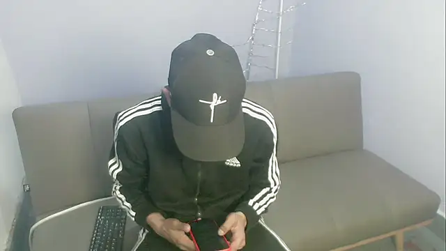 Bulls 23  online show from 10/13/25, 12:40
