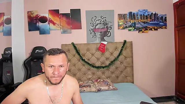 Snapshot of scarlett_vex chatting on 11/30/25, 02:56 scarlett vex online show from 11/30/25, 02:56