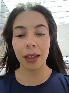 EmmaValencia  online show from 04/21/26, 07:20