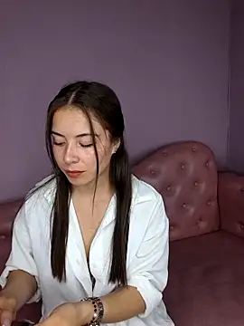 EmmaValencia  online show from 11/23/25, 03:16