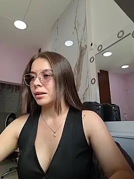 EmmaValencia  online show from 03/19/26, 07:36