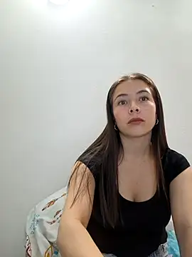 EmmaValencia  online show from 10/20/25, 03:01