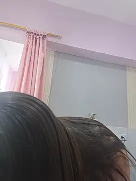 EmmaValencia  online show from 02/19/26, 05:54