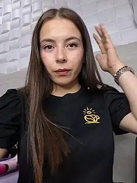 EmmaValencia  online show from 11/28/25, 09:59