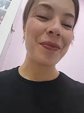 EmmaValencia  online show from 01/07/26, 03:39