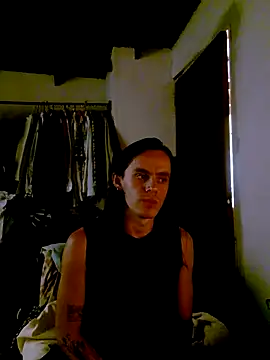 monroedelrey online show from 12/05/25, 07:01