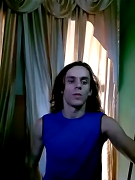 monroedelrey online show from 03/03/26, 04:47