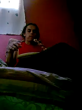 monroedelrey online show from 12/17/25, 05:07