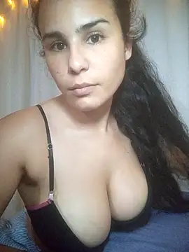 Snapshot of Arisbet333 chatting on 09/30/25, 12:49 Arisbet333 online show from 09/30/25, 12:49