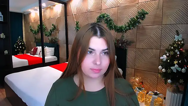 Snapshot of EnlightenmentOfLove chatting on 12/15/25, 06:03 EnlightenmentOfLove online show from 12/15/25, 06:03