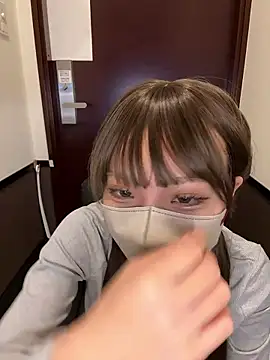 Snapshot of Riria_xx chatting on 02/16/26, 12:09 Riria xx online show from 02/16/26, 12:09