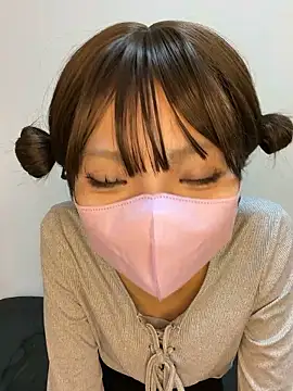 Snapshot of Riria_xx chatting on 02/25/26, 03:40 Riria xx online show from 02/25/26, 03:40