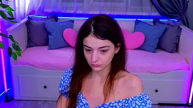 NikkaBush online show from 11/09/25, 05:22