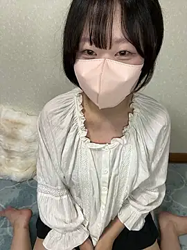 Snapshot of _JINA_tan chatting on 10/12/25, 10:16 JINA tan online show from 10/12/25, 10:16
