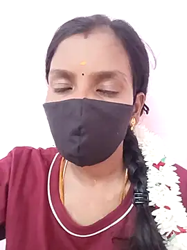 Snapshot of Tamil_Monika chatting on 10/11/25, 09:54 Tamil Monika online show from 10/11/25, 09:54