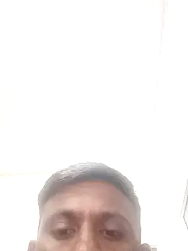 SlipperyRebound0 online show from 10/30/25, 05:21