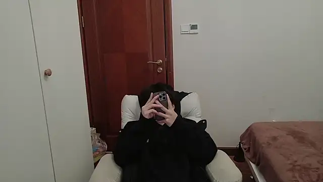 hangzi-0011 online show from 12/22/25, 01:55