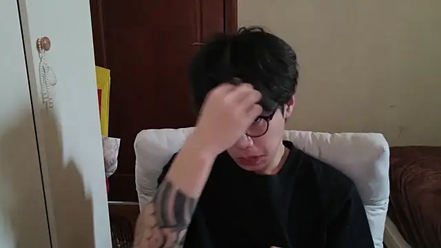 hangzi-0011 online show from 03/03/26, 08:54