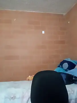 duoce 25 online show from 10/13/25, 07:21