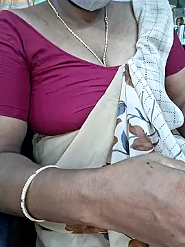 Tamilselviroja- online show from 10/17/25, 03:58