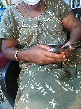 Tamilselviroja- online show from 03/18/26, 01:57