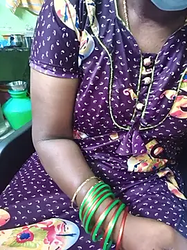 Tamilselviroja- online show from 04/01/26, 03:42