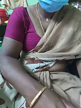 Tamilselviroja- online show from 05/15/26, 02:37