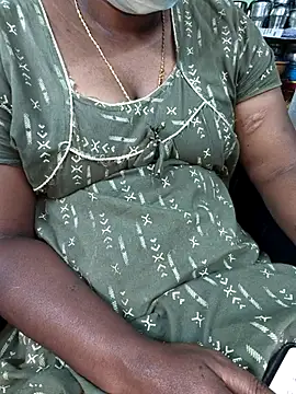 Tamilselviroja- online show from 01/15/26, 03:48