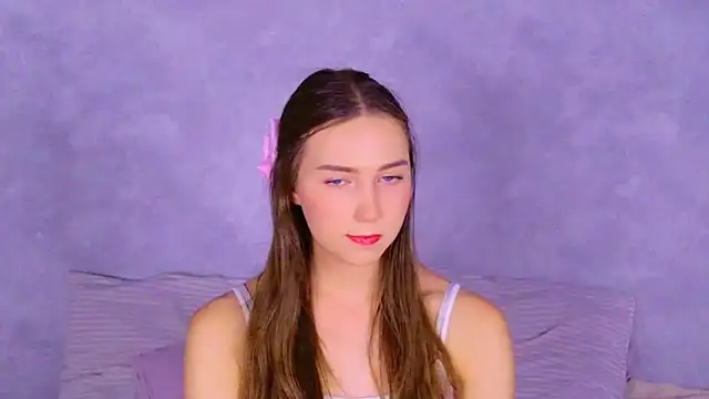 OliviaLay online show from 11/24/25, 12:16