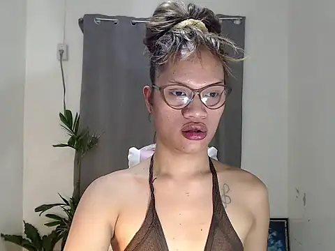 amandareddragon online show from 04/06/26, 06:09