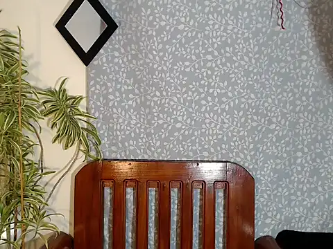 amandareddragon online show from 11/24/25, 01:00