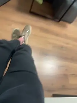 heet1998 online show from 10/18/25, 11:45