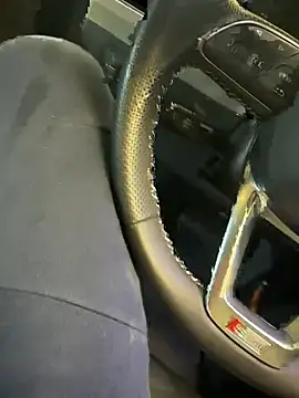 heet1998 online show from 04/24/26, 02:19