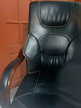 Sexy dancing girl online show from 04/23/26, 04:30