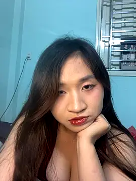 Snapshot of Sexy_dancing_girl chatting on 10/16/25, 03:20 Sexy dancing girl online show from 10/16/25, 03:20