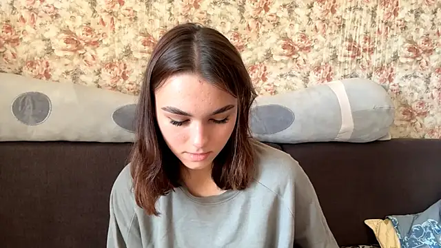 Snapshot of JaneFosterxx chatting on 10/15/25, 08:22 JaneFosterxx online show from 10/15/25, 08:22
