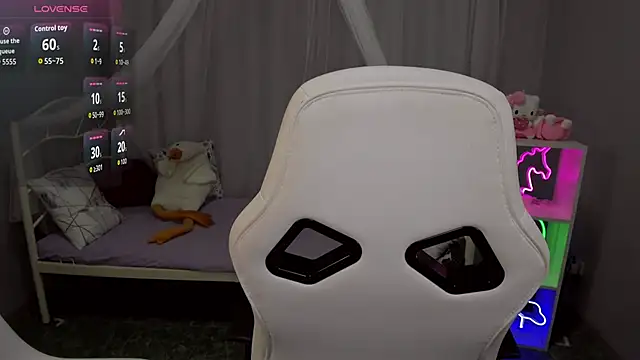 LindaRomero online show from 11/09/25, 11:14