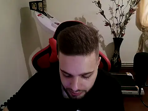 KingAdonisss online show from 10/06/25, 10:49