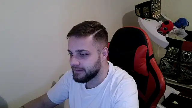 KingAdonisss online show from 10/26/25, 02:28