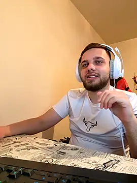 KingAdonisss online show from 10/21/25, 03:00