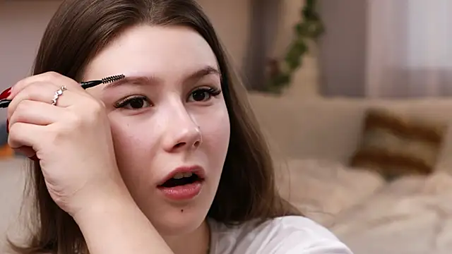 MondoNeko online show from 10/05/25, 07:10