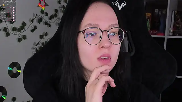 power robynn online show from 10/15/25, 10:40