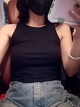 Snapshot of BiCute688 chatting on 10/02/25, 11:02 BiCute688 online show from 10/02/25, 11:02