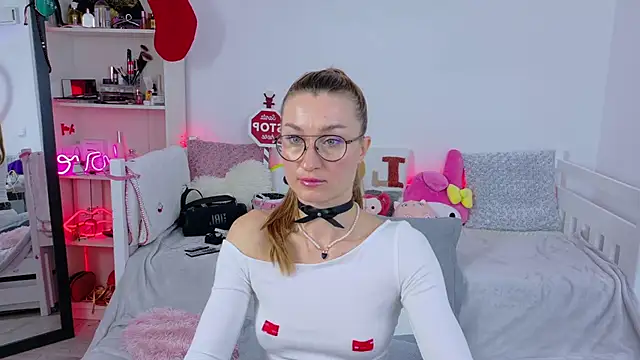 MysticRoxanne online show from 12/02/25, 08:27