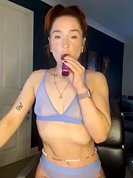 Cherry-L-28 online show from 11/13/25, 12:42