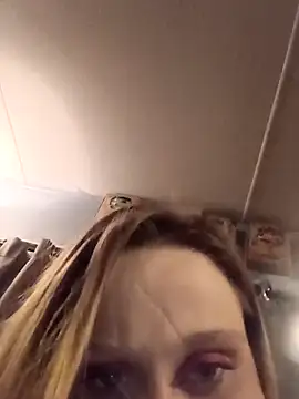 Queen2454 online show from 02/27/26, 12:16