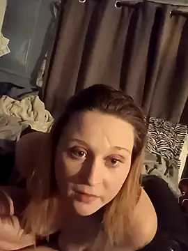 Queen2454 online show from 02/12/26, 01:27