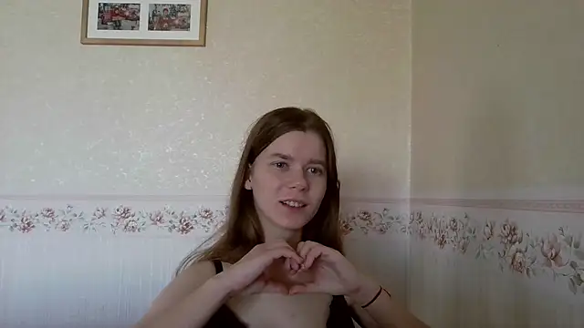 0nlyLola online show from 10/15/25, 10:01